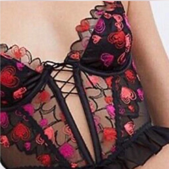 New with tags for love and lemons heart bustier top with matching panties. - Picture 2 of 3